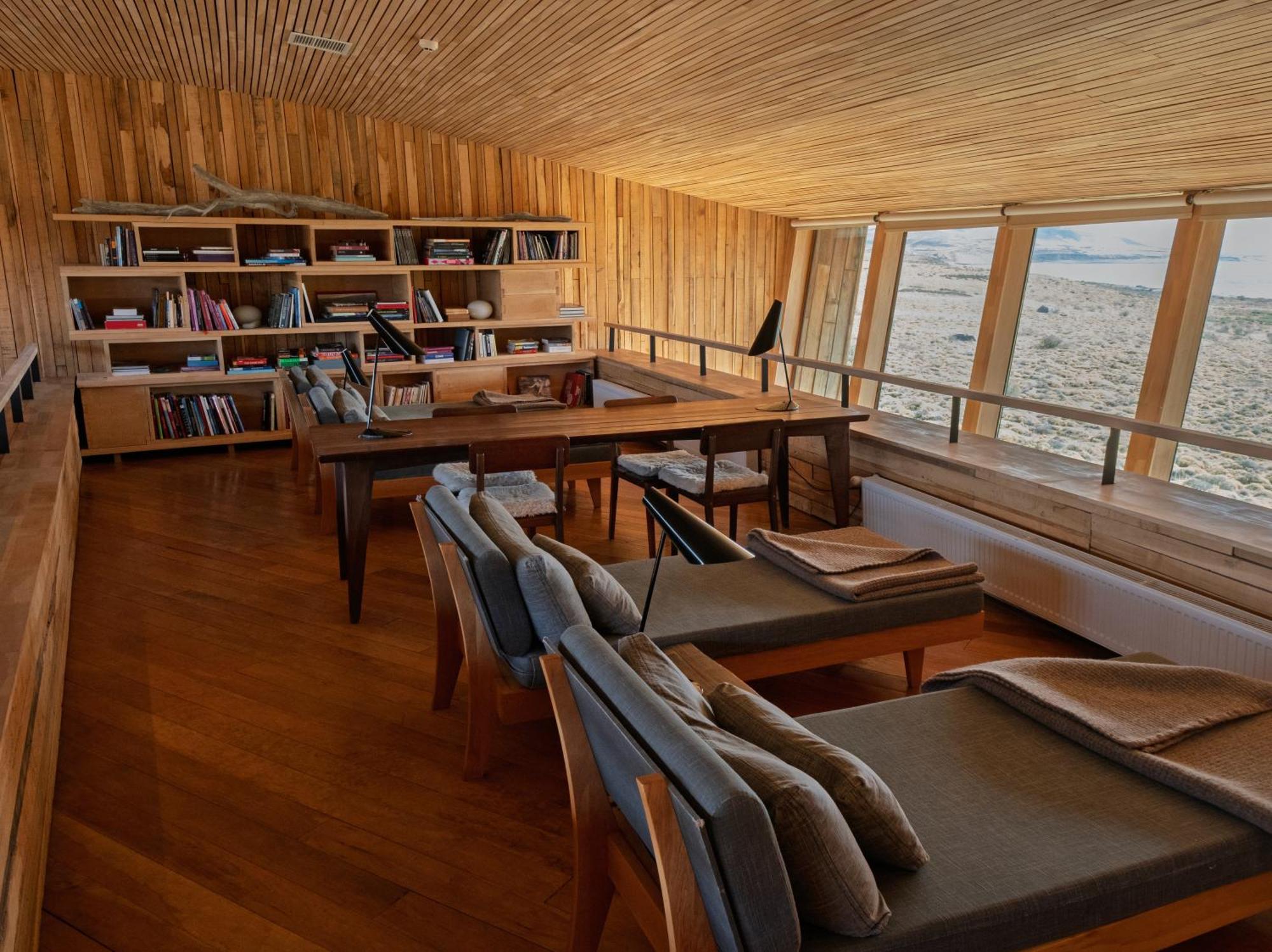Tierra Patagonia Hotel Torres del Paine National Park Exterior photo
